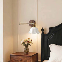 Keramik-Wandleuchte mit Schwingarm und Blumenschirm, LED