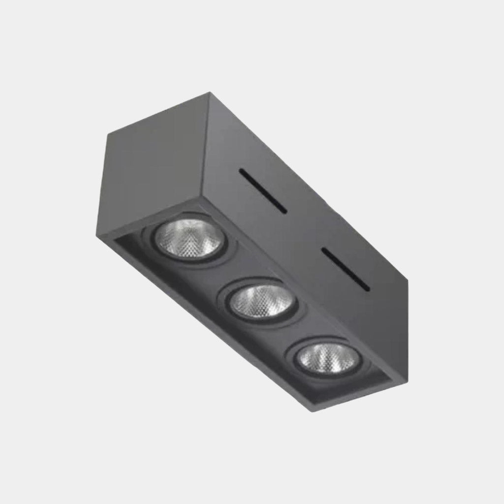 Kocka alakú LED süllyesztett mennyezeti lámpa spotlámpákkal, fekete / fehér