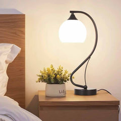 Íves asztali lámpa üvegernyővel, fekete/arany