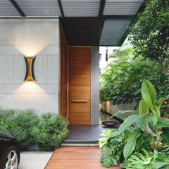 Lampada da parete per esterni moderna IP65 LED su e giù