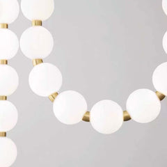 Collar de perlas Araña Latón Blanco Globo LED