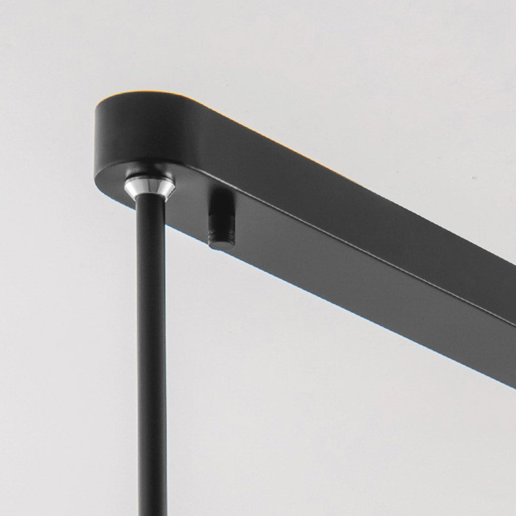 Pendant Light Magpie Bird LED Detail