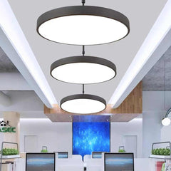 LED rotondo minimalista leggero a sospensione per ufficio, bianco / nero