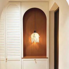 Lampadario a sospensione Tulip Fiore in tessuto con nappa