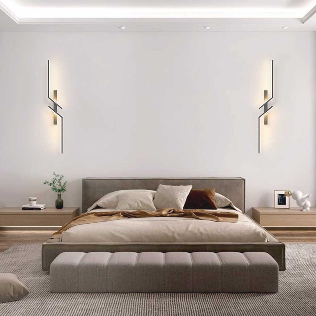 Wall Lamp Linear Dimmable LED Black Bedroom