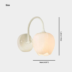Wandlamp met crèmekleurige glazen bloem in de vorm van een tulp, groen/wit
